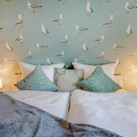 Dandelion - House Summer Meadow